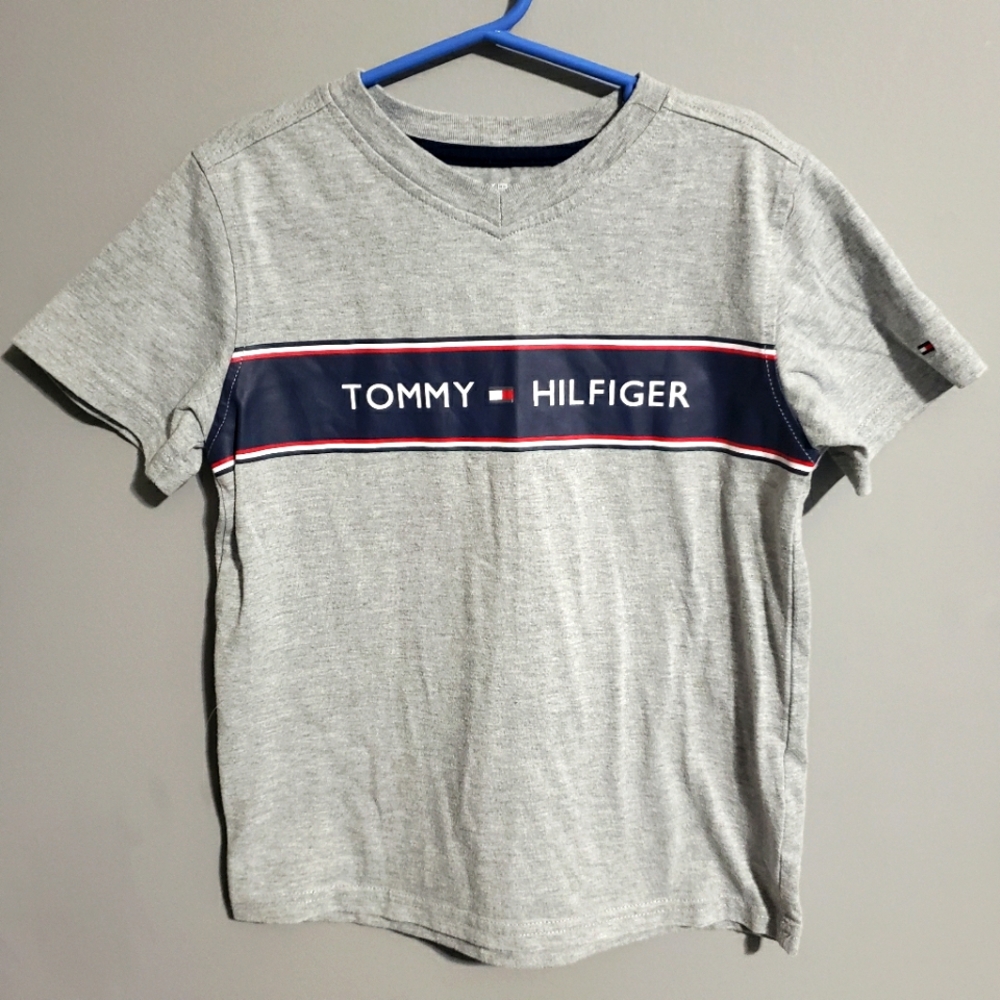 Tommy Hilfiger boys Tshirt size 6